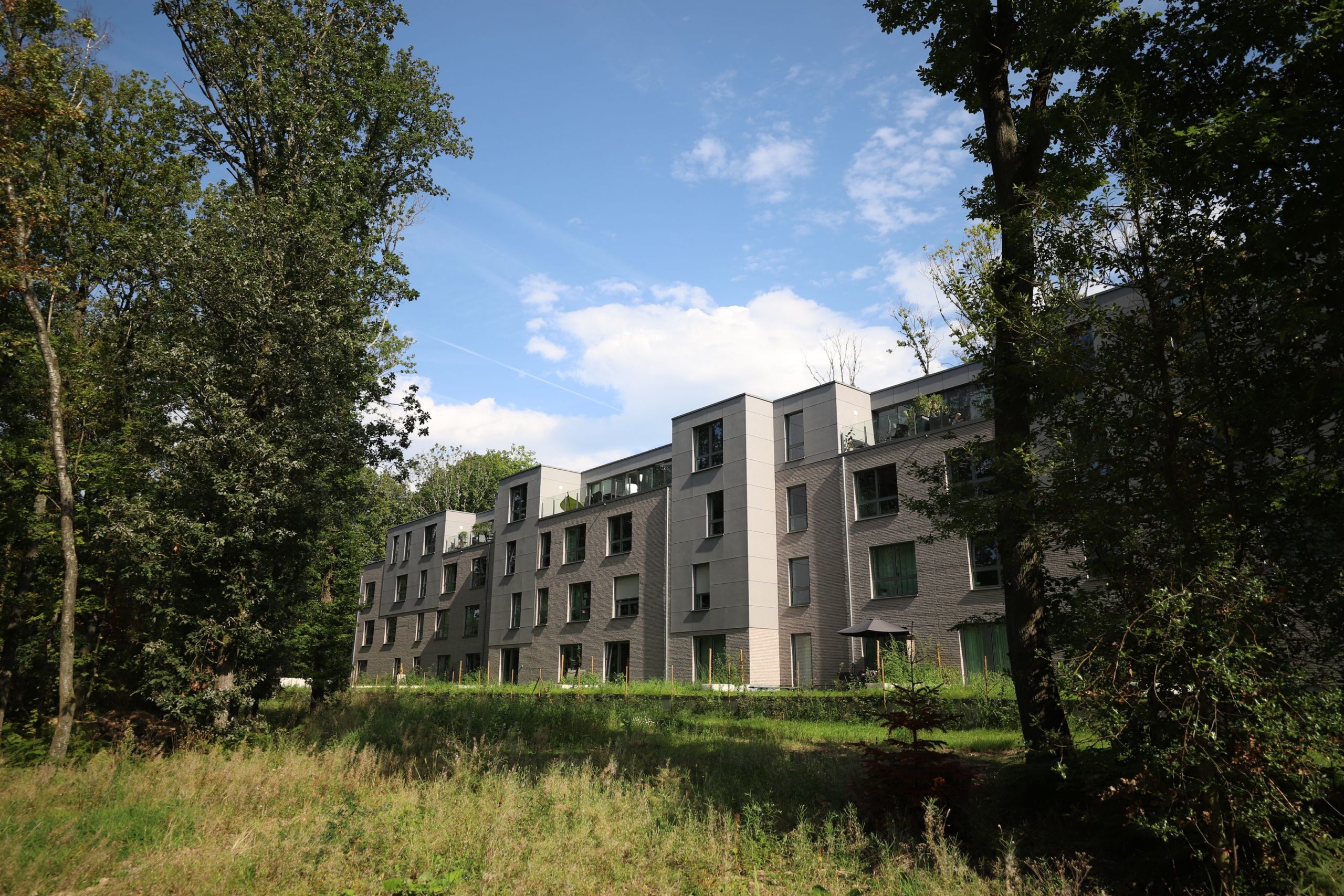 Architecture intérieure de l'Hôtel Van Der Valk Sélys, réalisée par p.HD